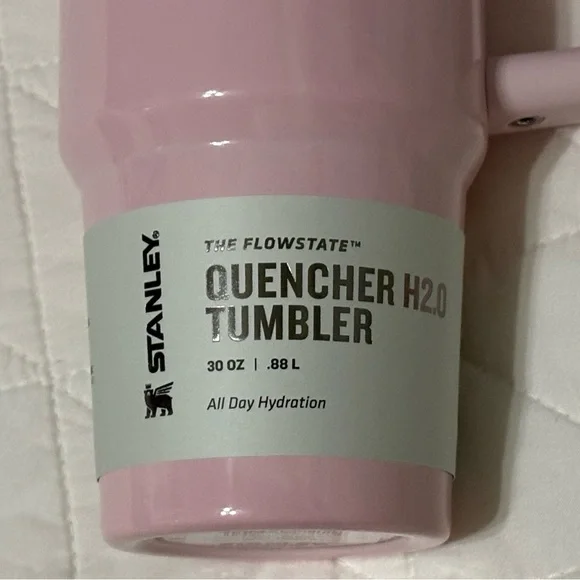 Stanley Quencher H2.0 30oz Tumbler - Pink Parade Limited Edition Silver Accent - Picture 3 of 7